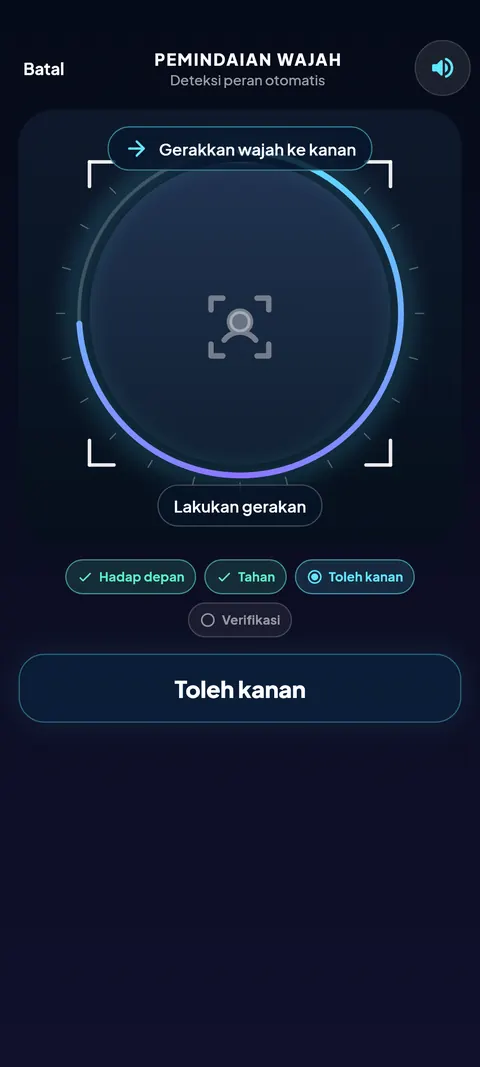 Pemindaian wajah mode gelap. Instruksi toleh kanan, dengan centang pada hadap depan dan tahan. Data contoh.