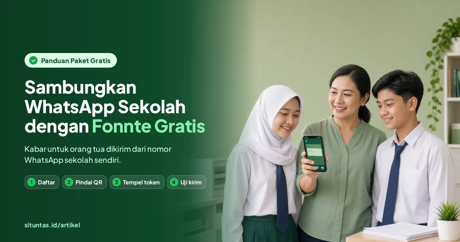 Ilustrasi guru dan dua siswa melihat pesan WhatsApp sekolah di HP, dengan judul Sambungkan WhatsApp Sekolah dengan Fonnte Gratis