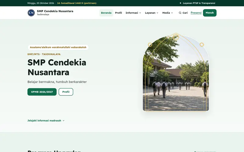 Template website sekolah Madani untuk madrasah (MI, MTs, MA), tampilan desktop
